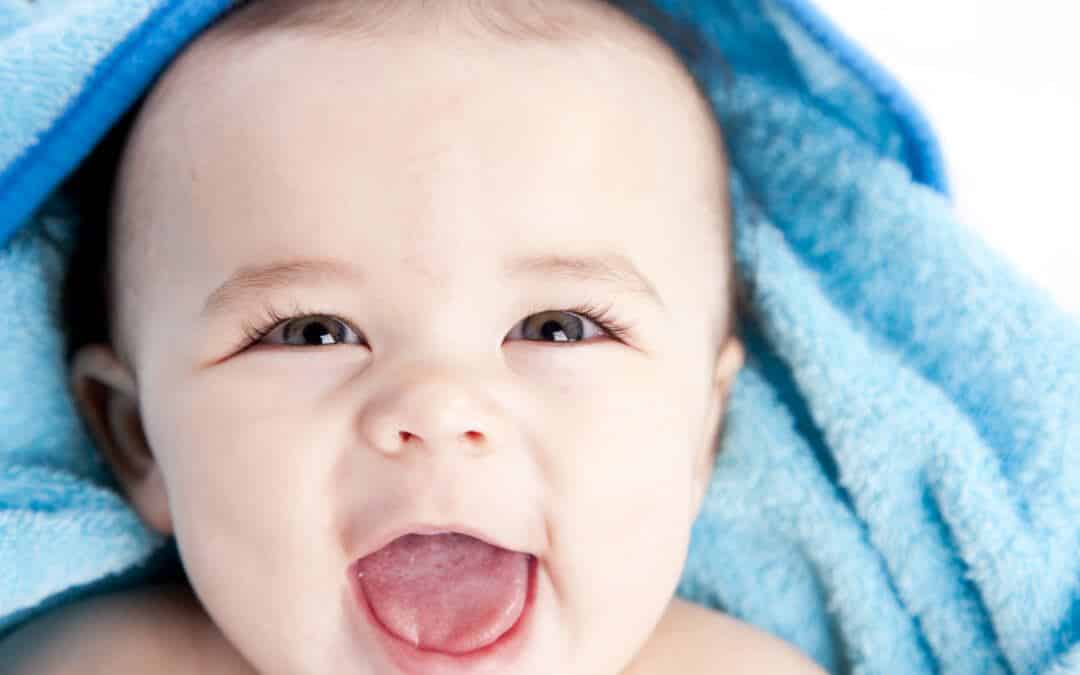 فطريات الفم لدى الاطفال، فطريات الفم عند البالغين