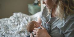 كم مدة الرضاعة الطبيعية لحديثي الولادة