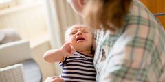 أسباب عدم رضاعة الطفل حديث الولادة