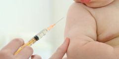 سخونة الأطفال بعد تطعيم الشهرين